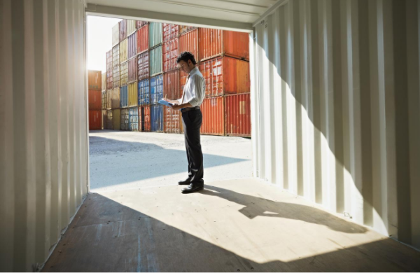 Container shipping options for moving household goods overseas